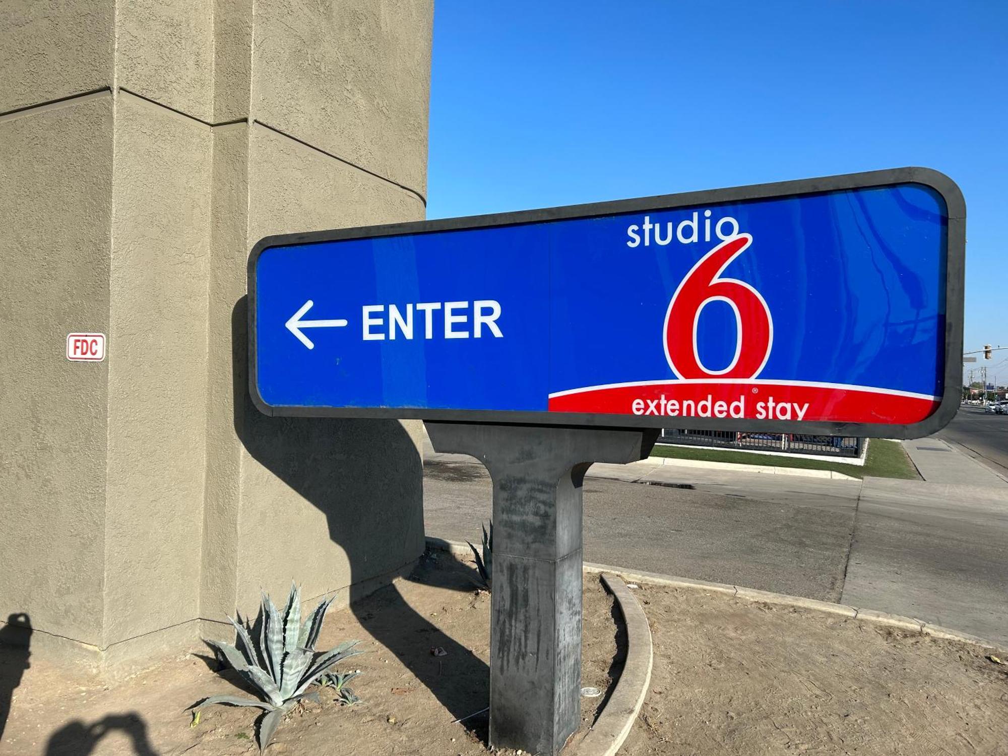 Studio 6 Bakersfield, Ca South Exterior foto
