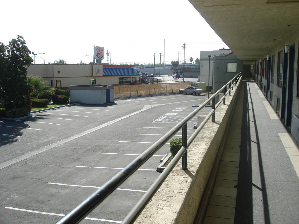 Studio 6 Bakersfield, Ca South Exterior foto